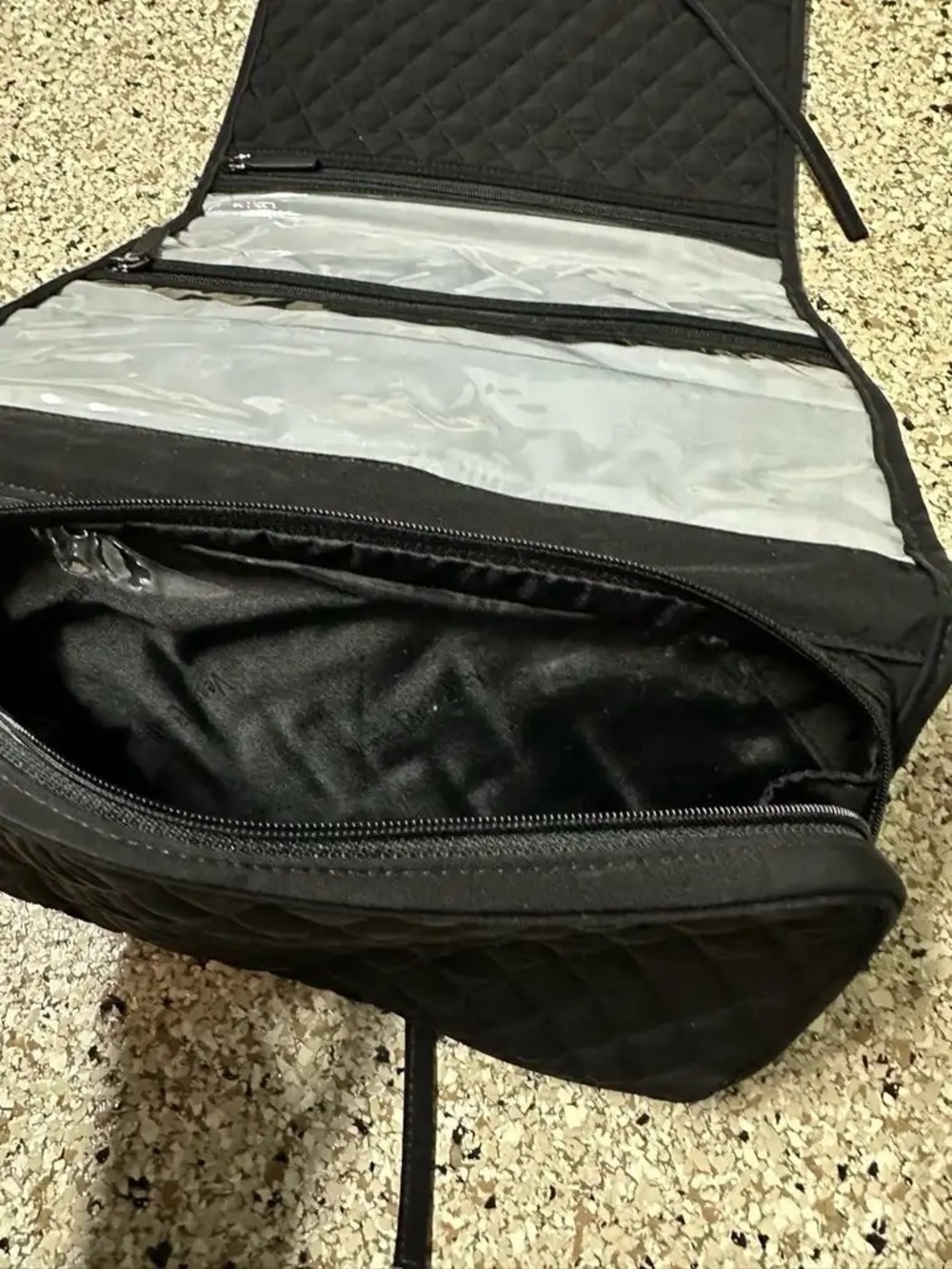 Vera Bradley Black Quilted Travel Toiletry Bag - Picture 5 of 5